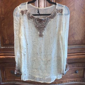 Red size L beautiful top